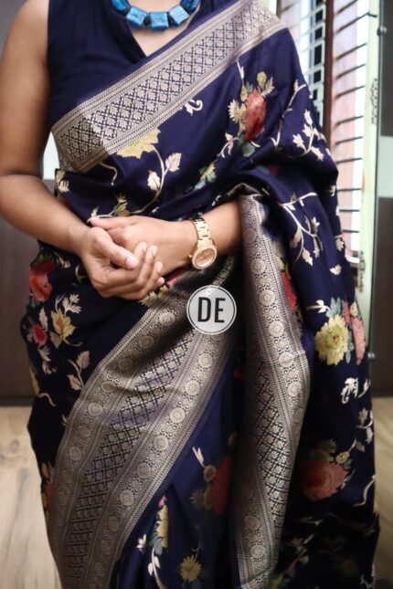 Gorgeous Paithani Floral Weaving On pure Moonga Silk Sarees