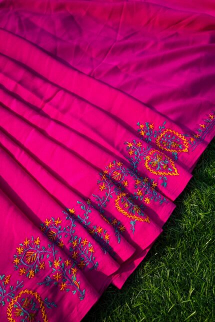 Pink Sozni Hand Embroidered Crepe Silk Kashmiri Saree