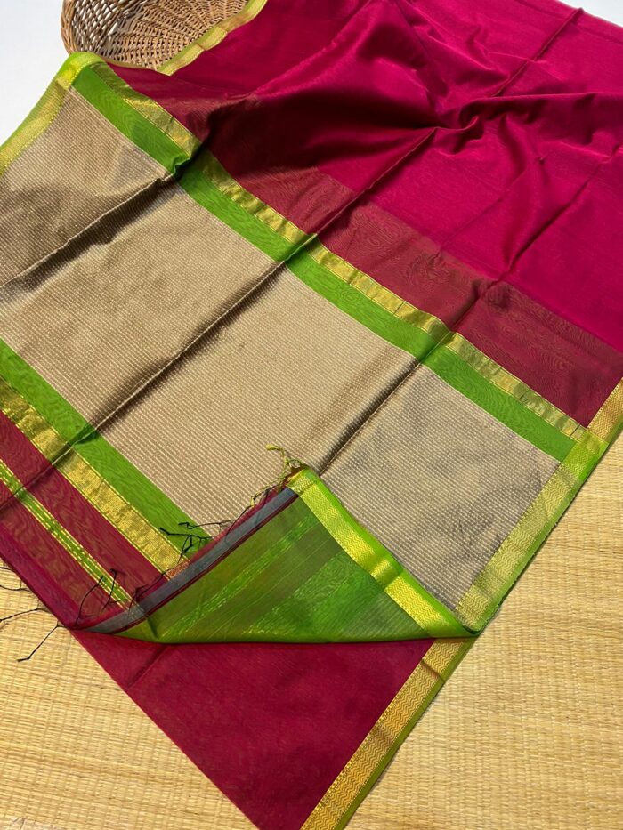 Maheshwari Silk Sarees With Zari Small Border Jute Pallu