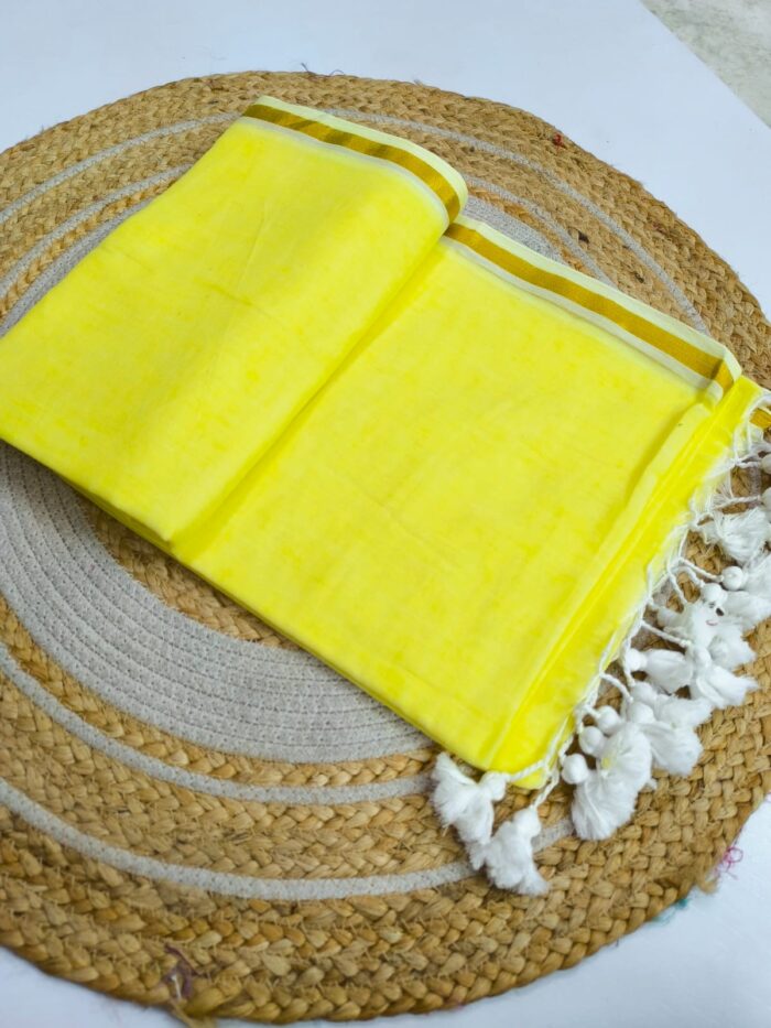 Premium Quality Soft Mul Mul Cotton Saree With Zari Border