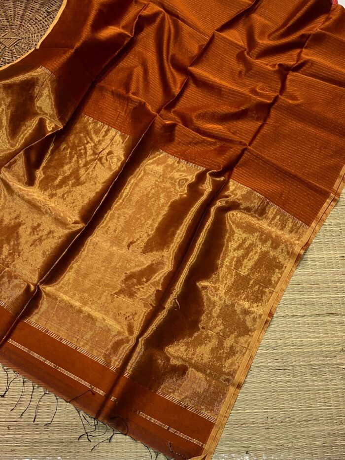 Maheshwari Handloom Zari Piping Border Zari Stripe Sarees