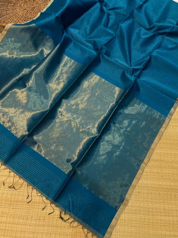 Maheshwari Handloom Zari Piping Border Zari Stripe Sarees