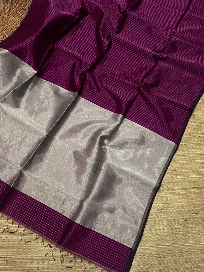 Maheshwari Handloom Zari Piping Border Zari Stripe Sarees
