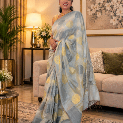 Pure Banarasi Silk Saree in off-white with gold zari buttis