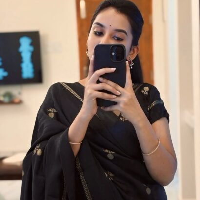 khadi silk saree with satin border and jacquard leaf design