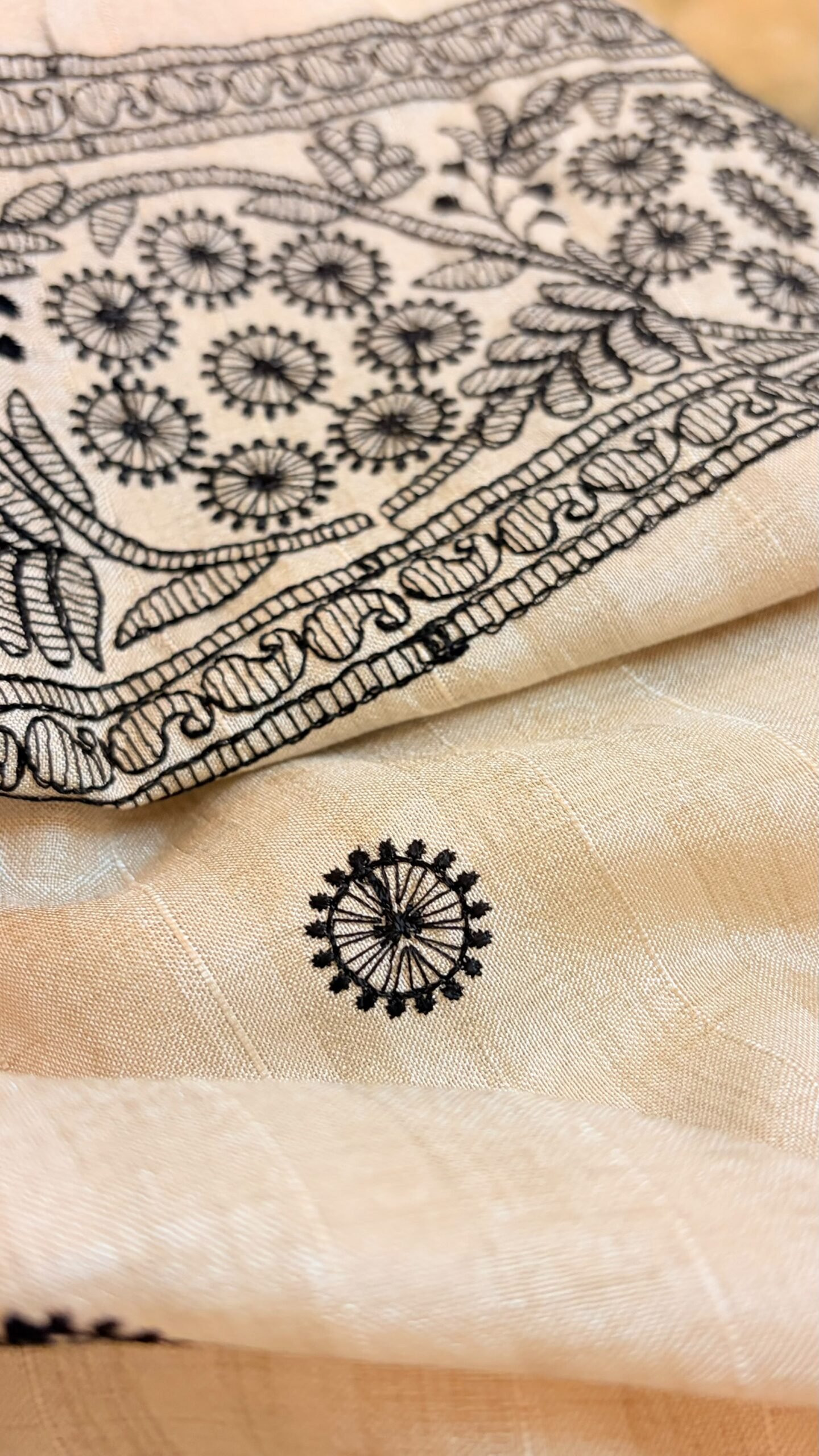 Pearl Pure Tussar silk saree Pearl Pure Tussar silk saree with black embroidery, lace border and running blouse piece