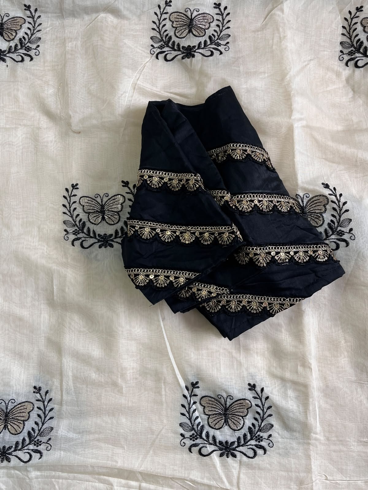 Chanderi saree white, golden & black thread embroidery