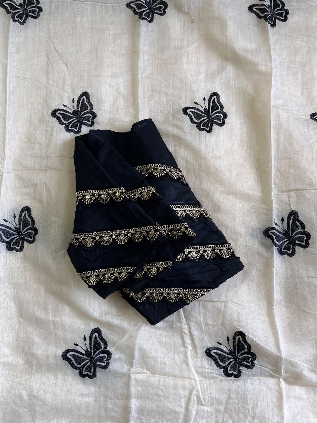 Chanderi saree white, golden & black thread embroidery